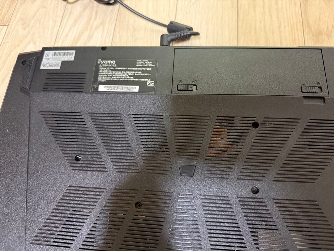 iiyama ノートパソコン256gb 8gb i7 17インチ