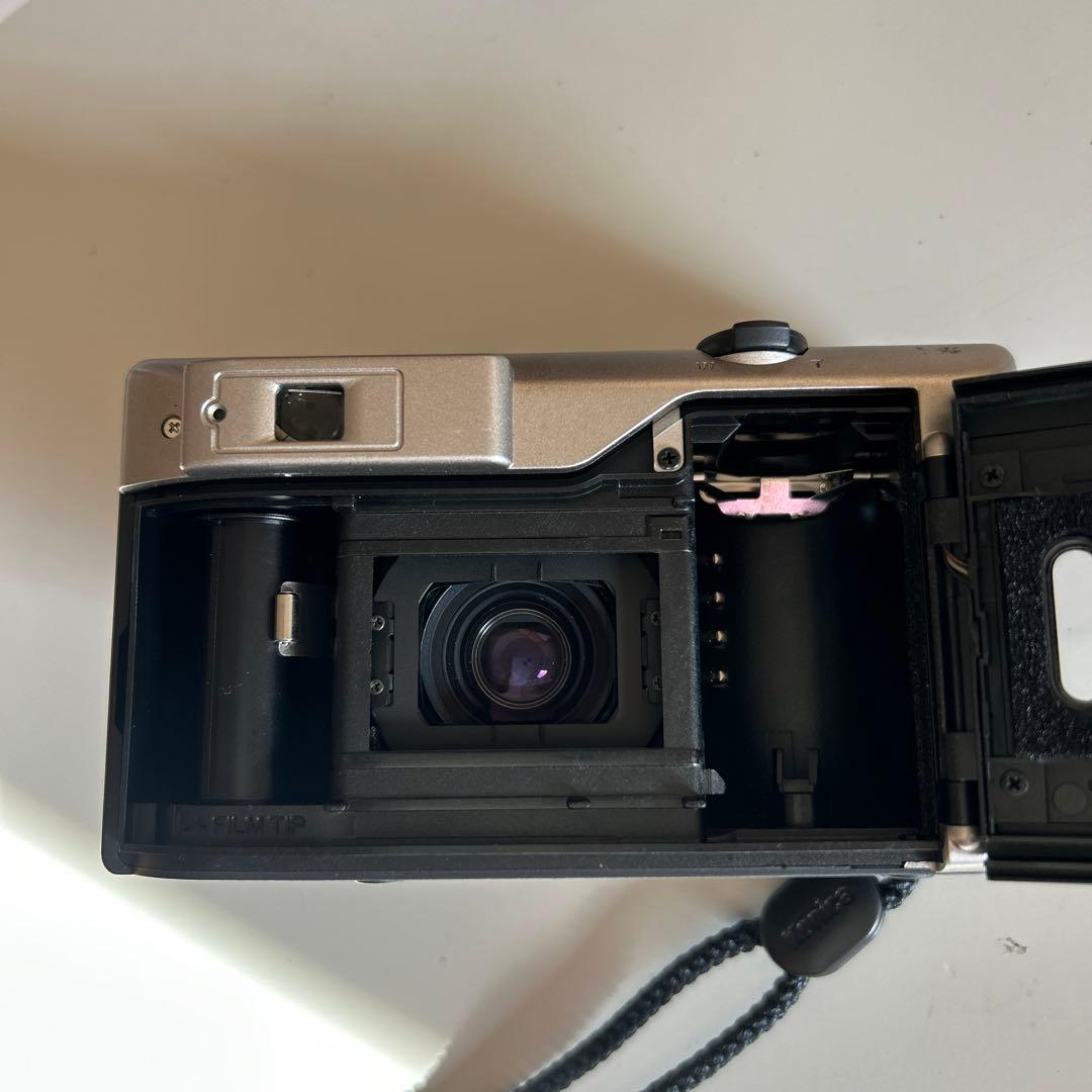 フィルムカメラ KONICA Z-UP110VP