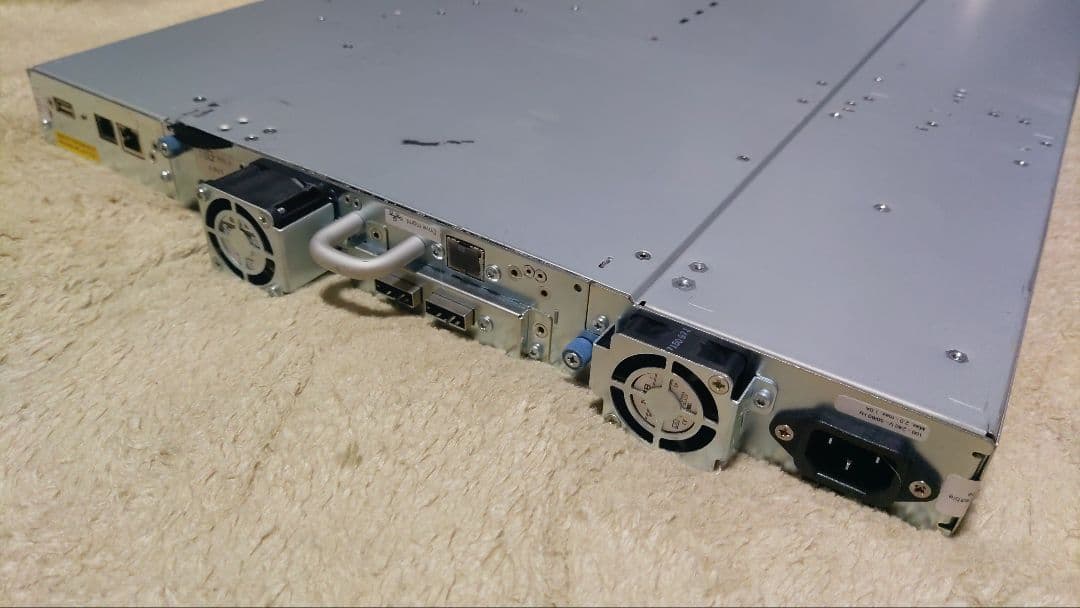 HP/テープオートローダー StorageWorks 1/8 G2