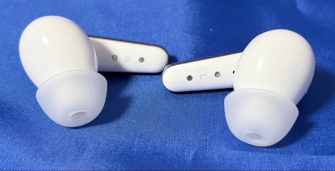 美品 Anker Soundcore Liberty 4 Pro ホワイト