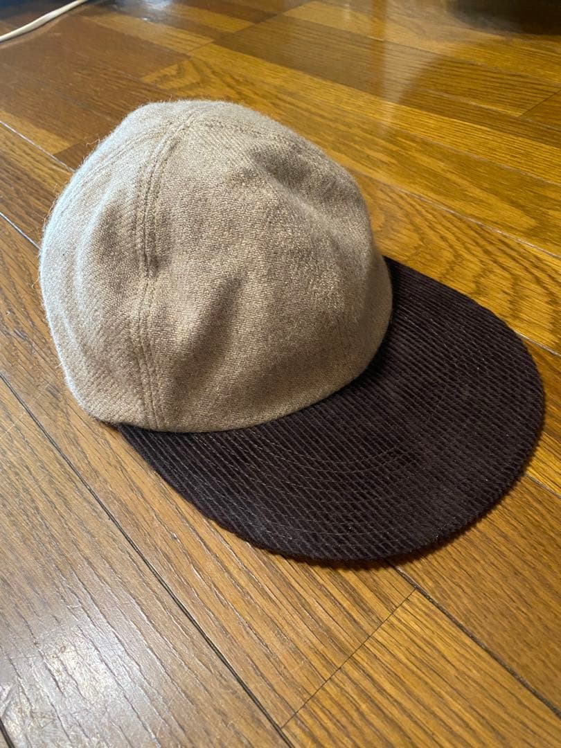 FOUND FEATHER コーデュロイキャップ