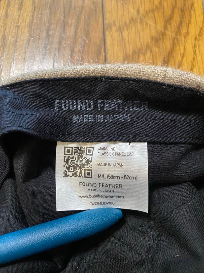 FOUND FEATHER コーデュロイキャップ