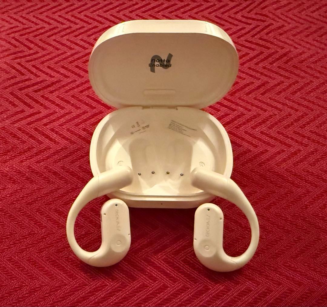 Zenchord 1 ワイヤレスイヤホン／クリーム色