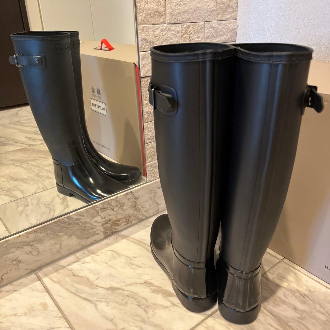 美品　HUNTER レインブーツブラック バックル付き　25cm