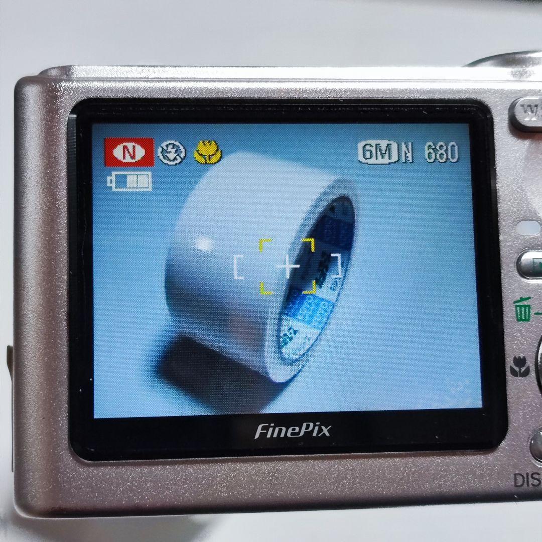 Fujifilm FinePix F11 6.3メガピクセル デジタルカメラ