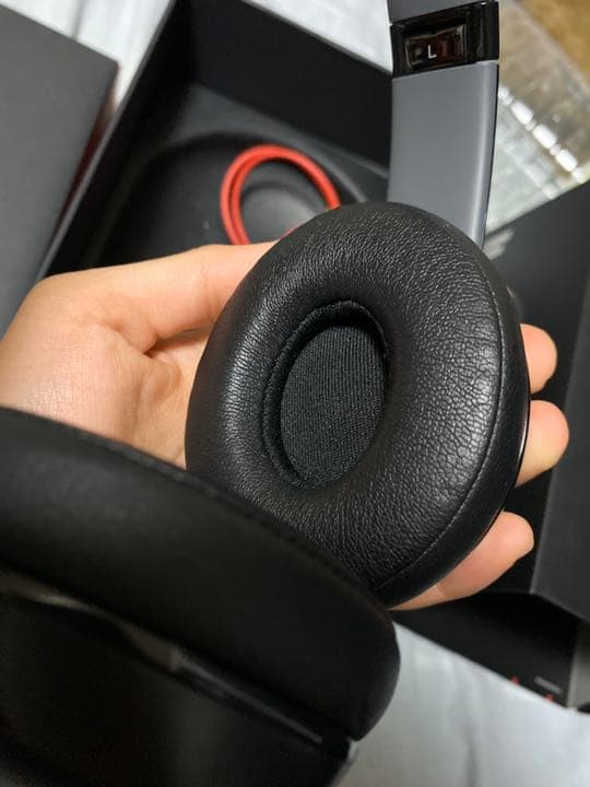 ヘッドホン Beats Solo 2