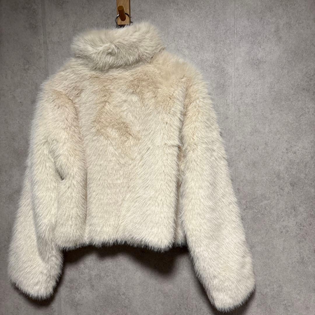 ZARA ザラ ショートフェイクファーコート L
