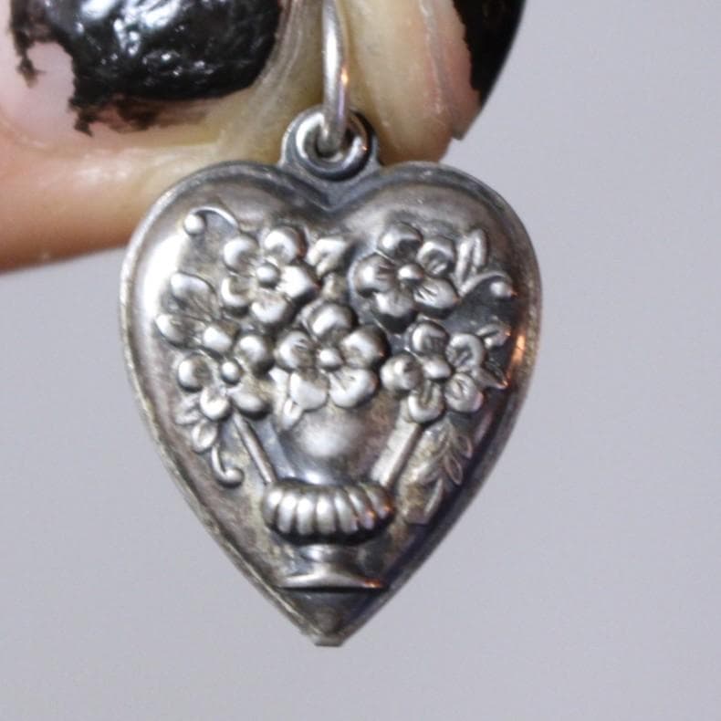 40s　スウィートハートジュエリー　WW2　シルバー　チャーム　勿忘草