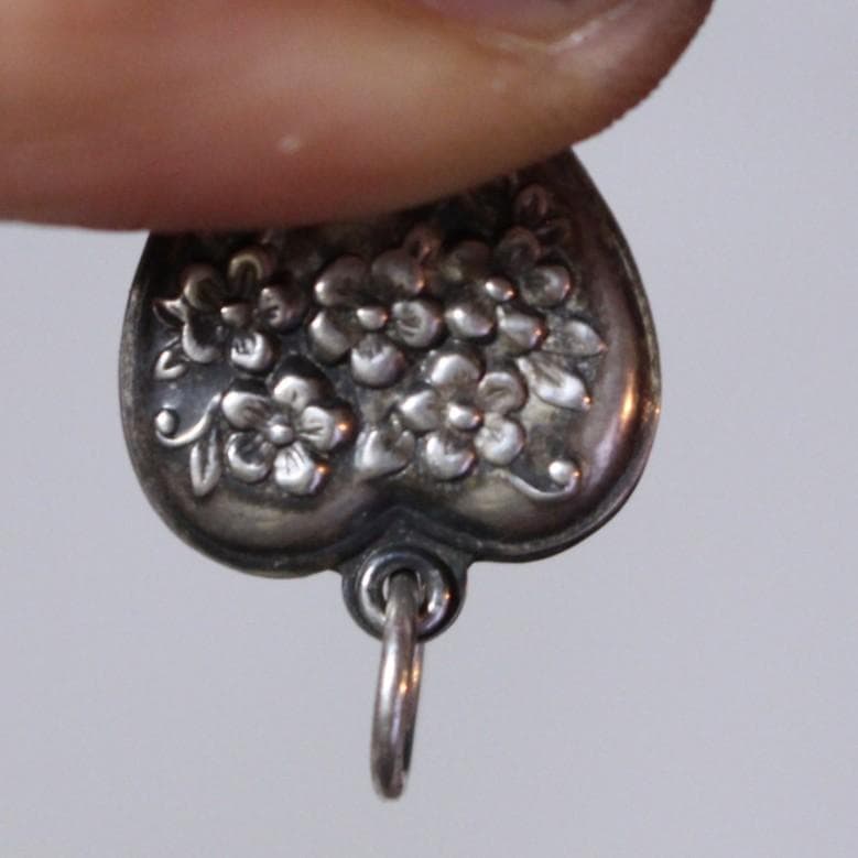 40s　スウィートハートジュエリー　WW2　シルバー　チャーム　勿忘草