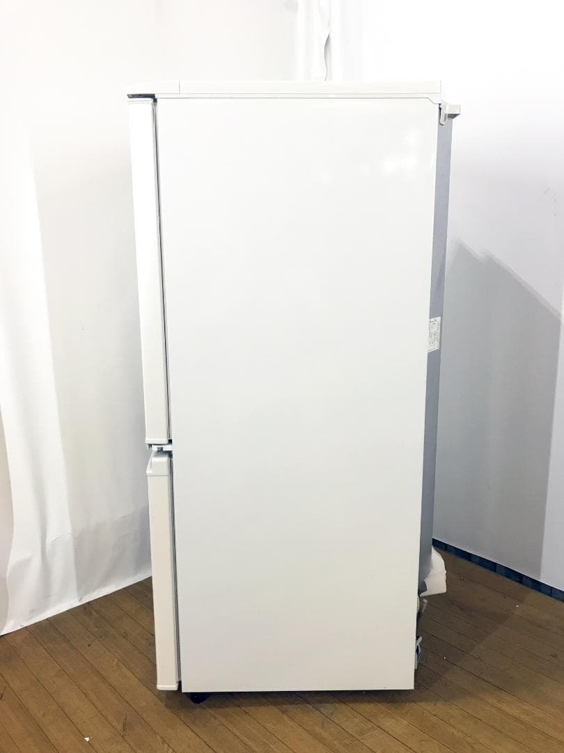 送料無料！SHARP 137L 冷蔵庫【SJ-D14A-W】