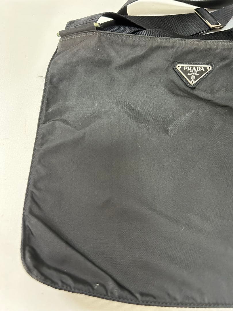 PRADA プラダ メッセンジャー ショルダー　バッグ　ナイロン　黒