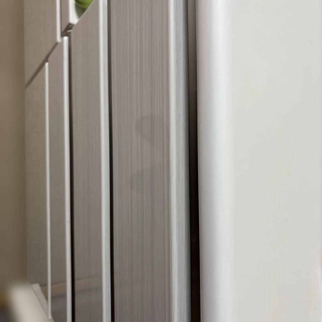 ニトリ 100 ホワイト 食器棚 ガラス扉 コンセント付き