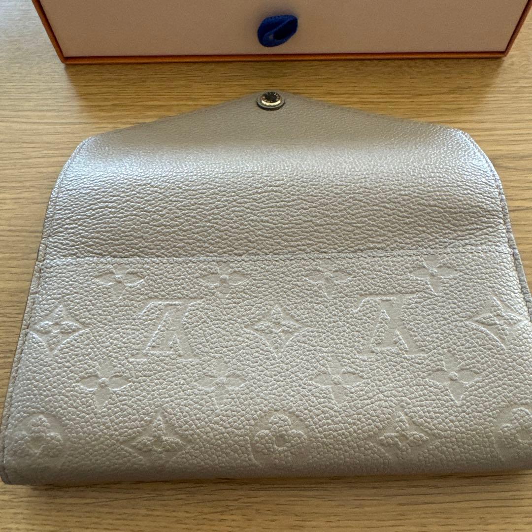 Louis Vuitton ポルトフォイユサラ　長財布