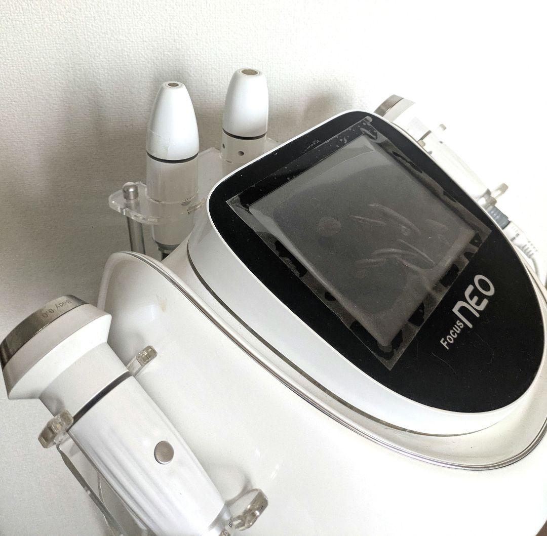 フォーカスネオプロハイフ 専用ジェル付 一部ヘッド新中古 エステ機器 美顔器痩身