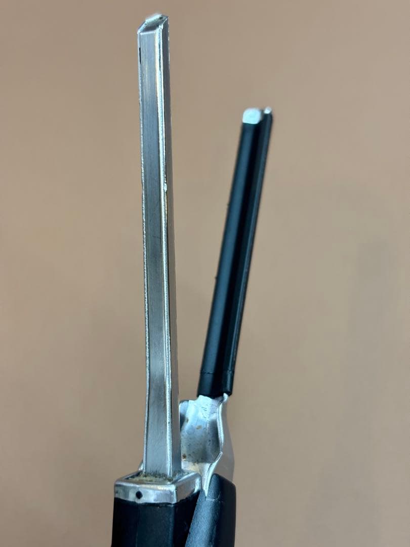 LENZ α-4Gレンツアイロン 5角 4ミリ　理容アイロン　ラバー新品