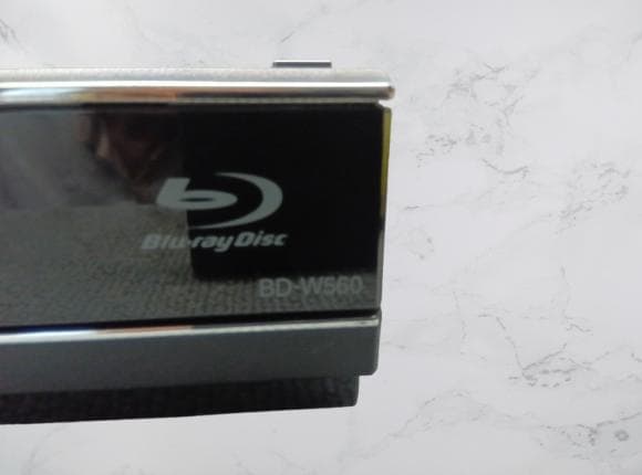 シャープブルーレイレコーダー【BDーW560】