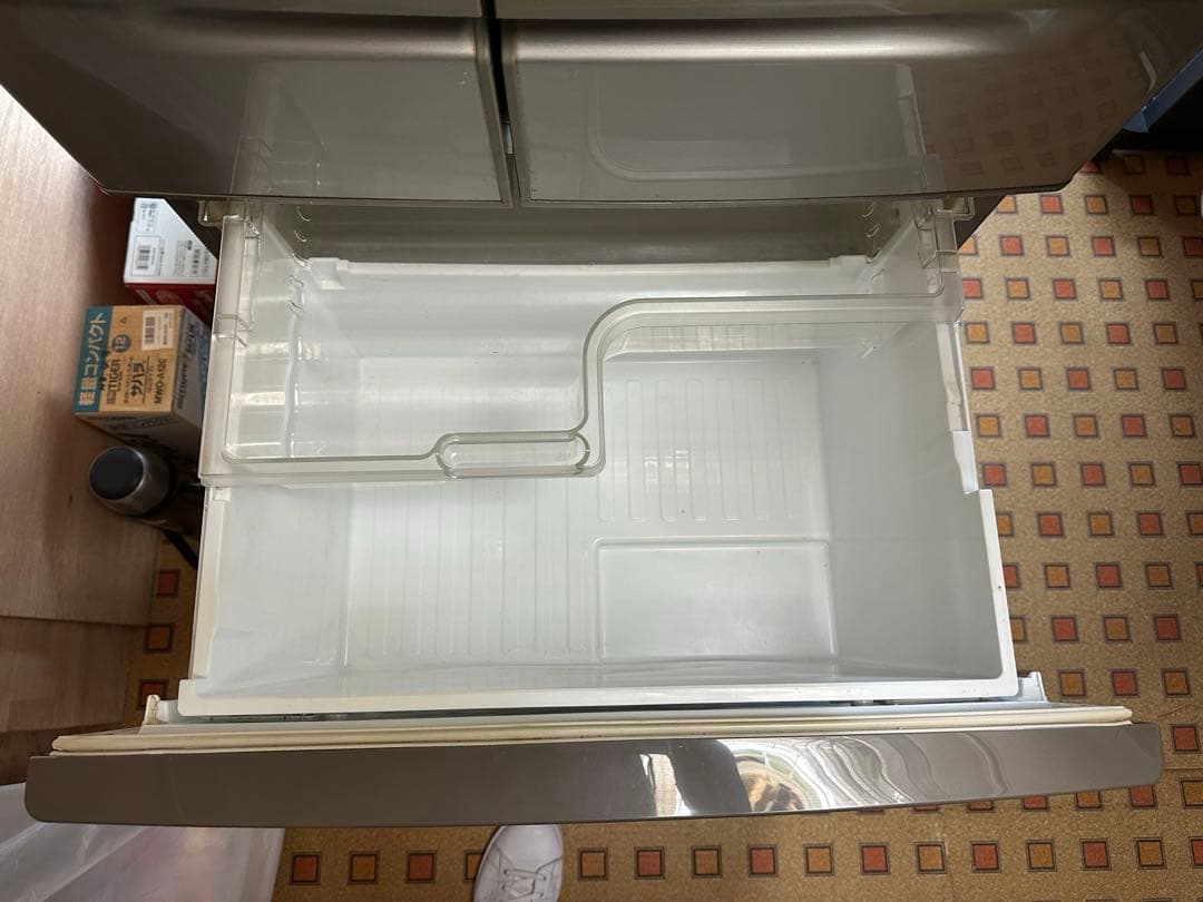 TOSHIBA 冷蔵庫401L・右開きGR-40ND-N（ステンレスシルバー）