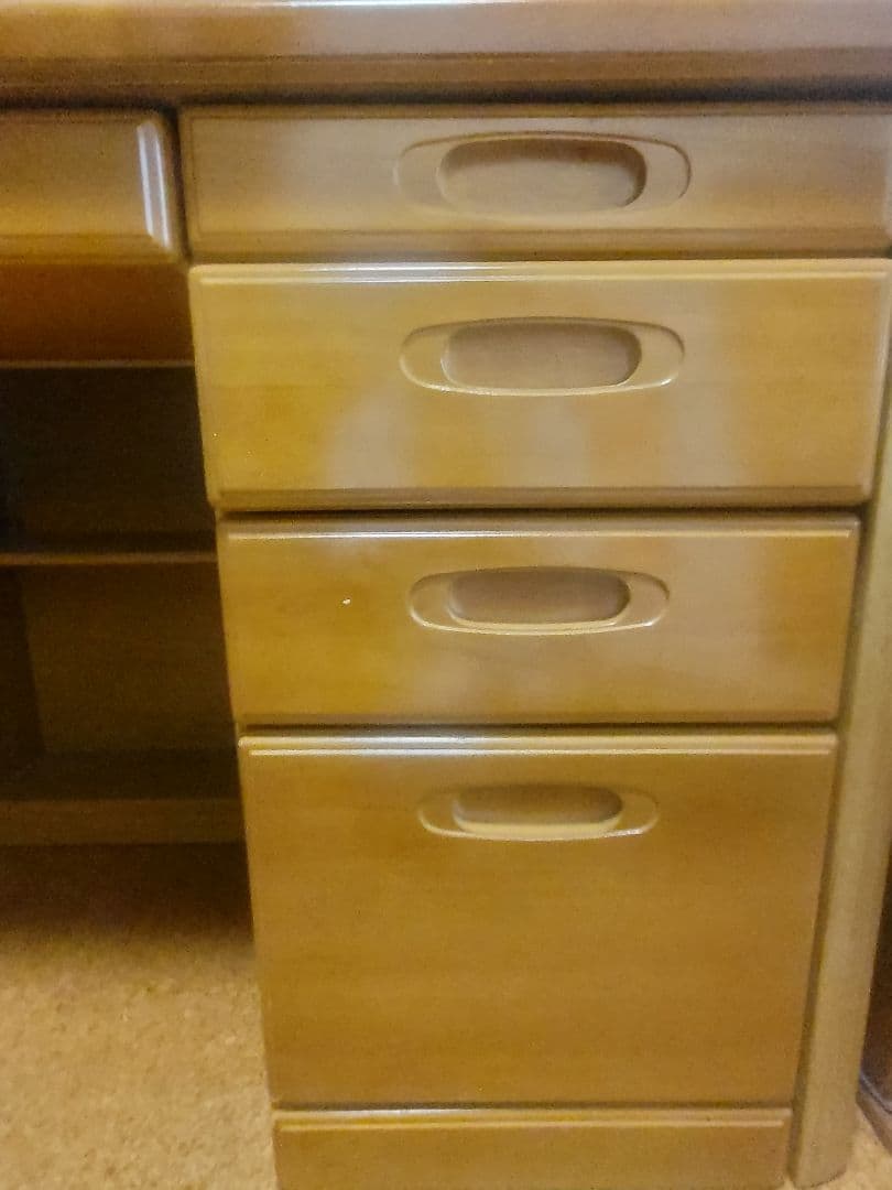 オカムラ　木製学習机（本棚付き）