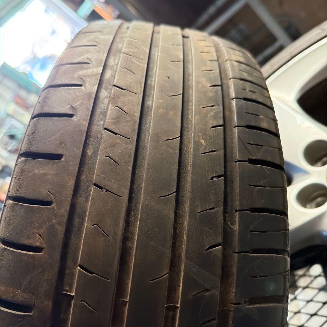 トヨタ　30プリウス純正17インチ タイヤ・ホイールセット 215/45R17