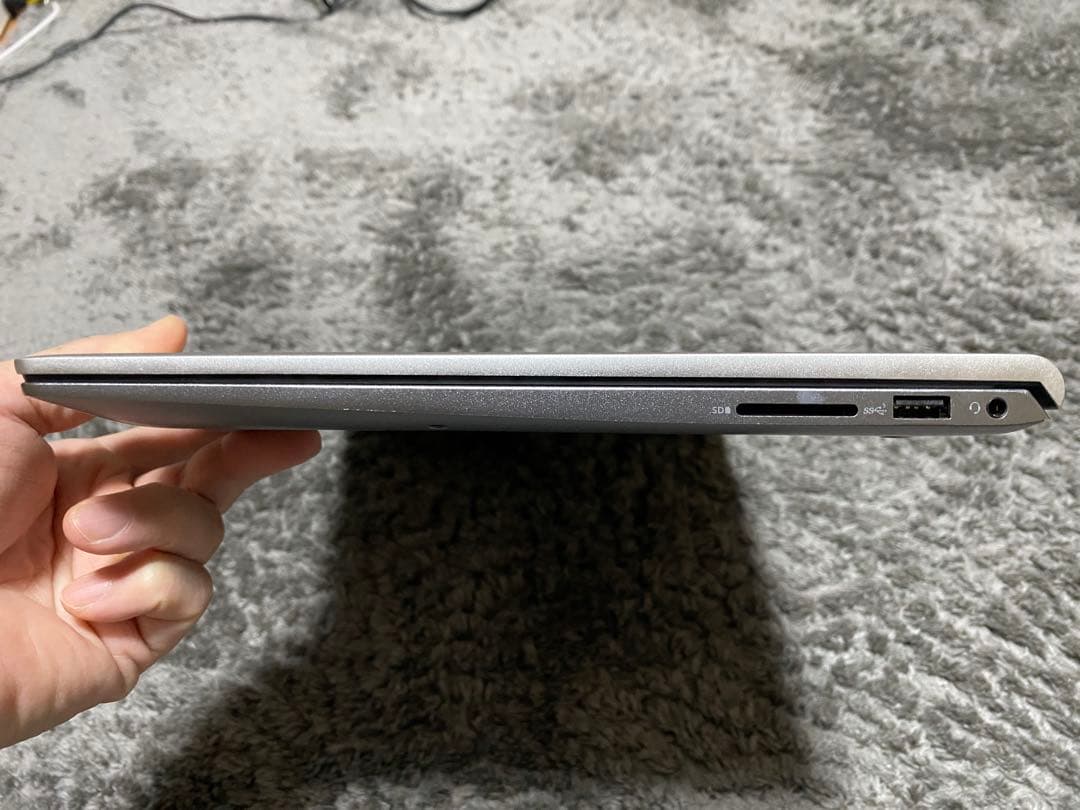 DELL Ryzen 7 5700U メモリ16GB SSD512GB