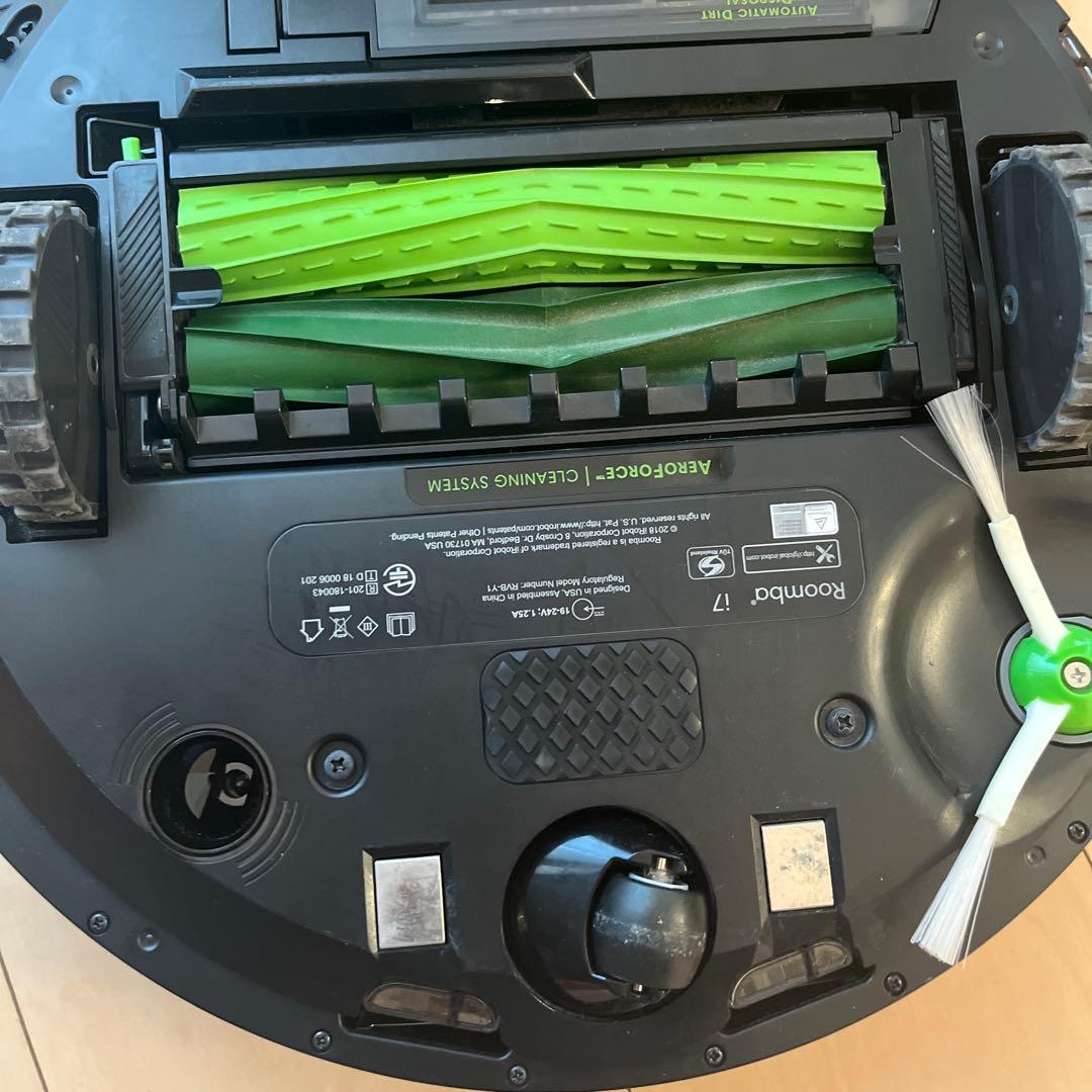 Roomba i7Plus自動掃除機 本体 黒