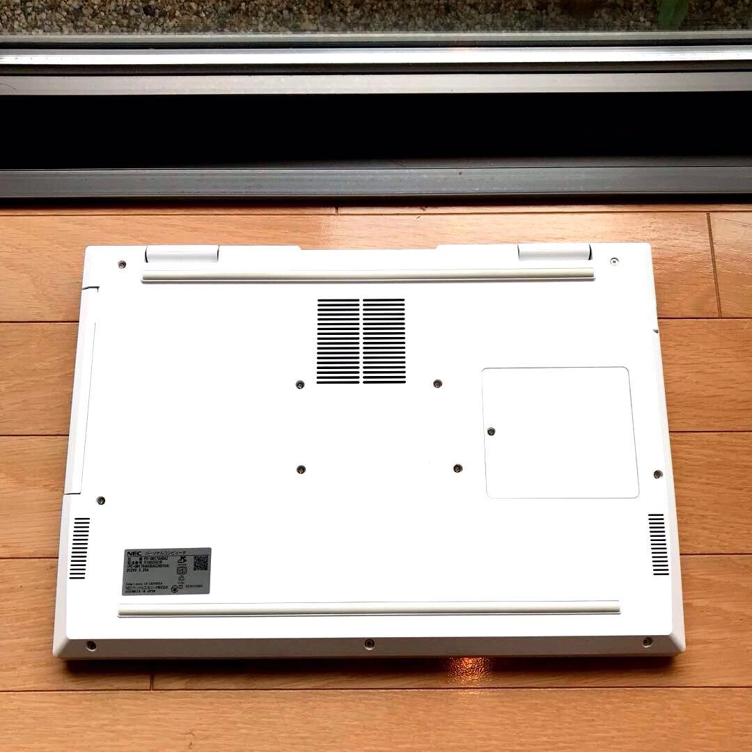 美品NEC LaVie Direct 2024年製 (新品M.2SSSD1TB)