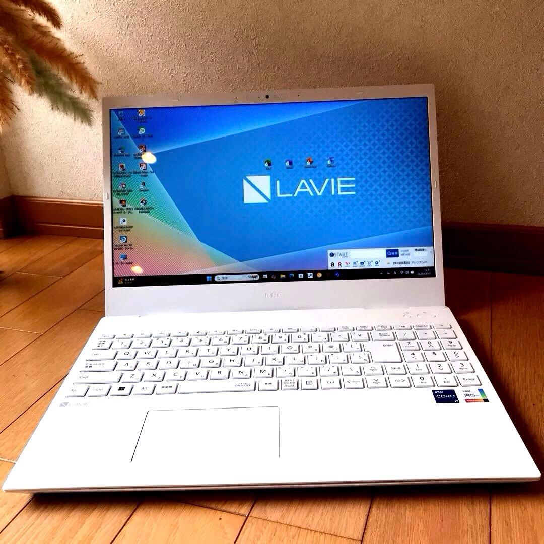 美品NEC LaVie Direct 2024年製 (新品M.2SSSD1TB)