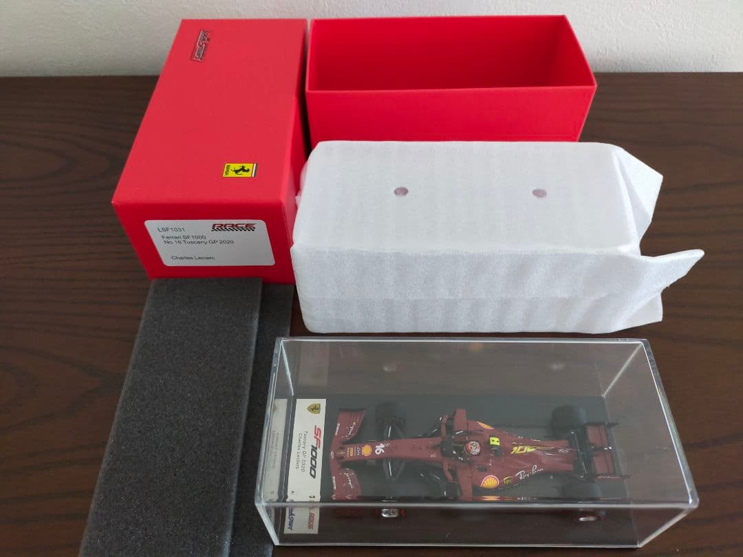 ルックスマート 1/43 フェラーリ SF1000 1000th トスカーナGP