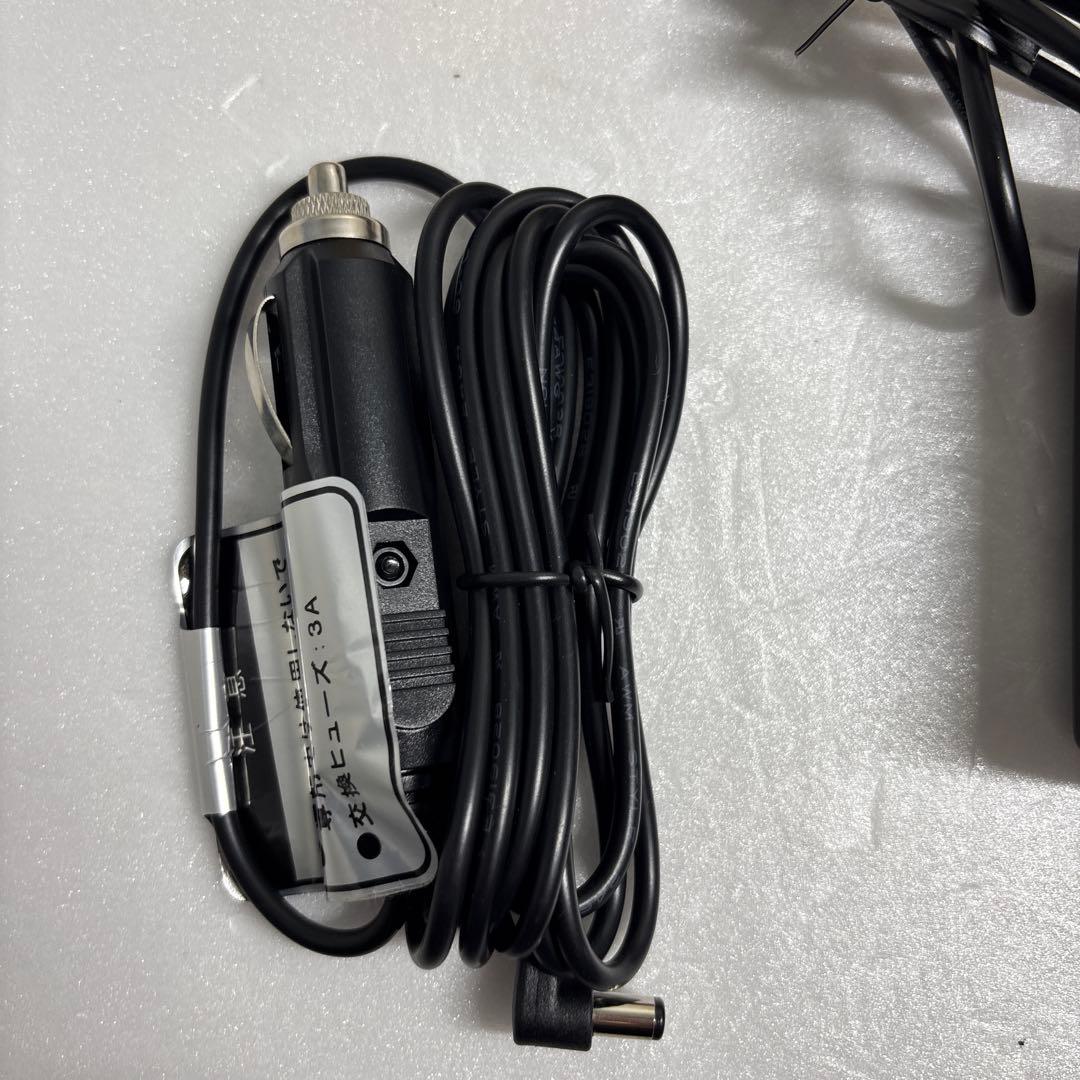 Avox APBD-1030HW ブルーレイディスクプレーヤー　10インチ