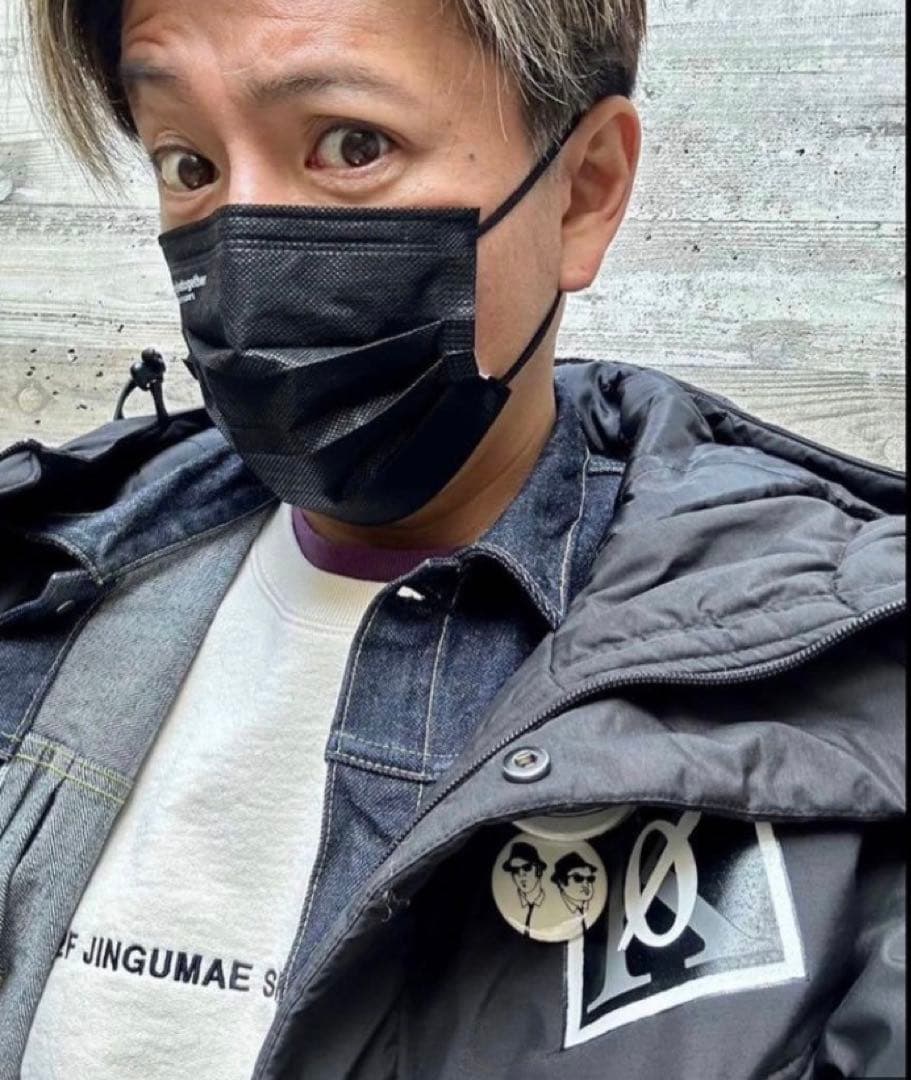 トップス Supreme Shop Small Box Crewneck (Tokyo)