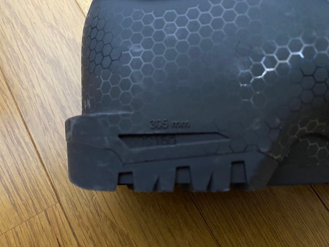 HEADスキーブーツ18NEXO LVT100