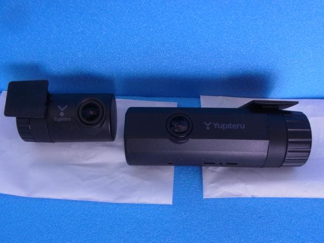 Yupiteru　Y-400di　ドライブレコーダー　前後2カメラ　ユピテル