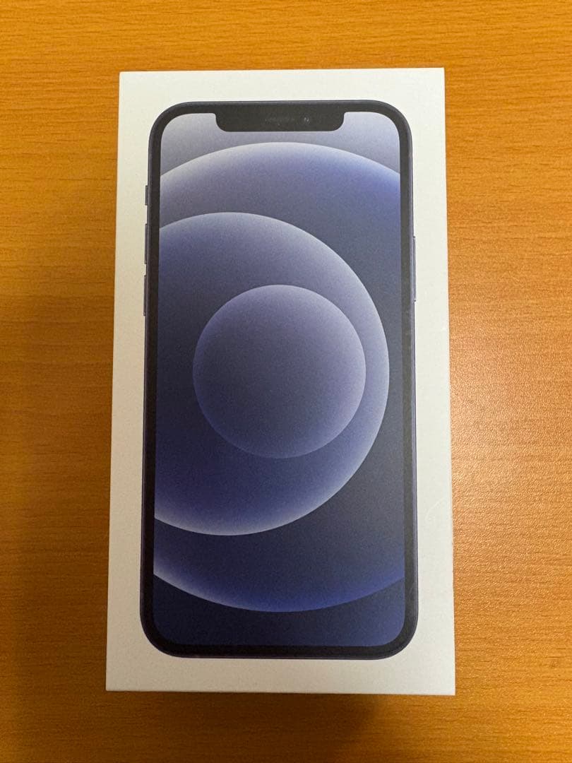 iPhone 12 64GB ブラック SIMロックなし iFaceケース付き