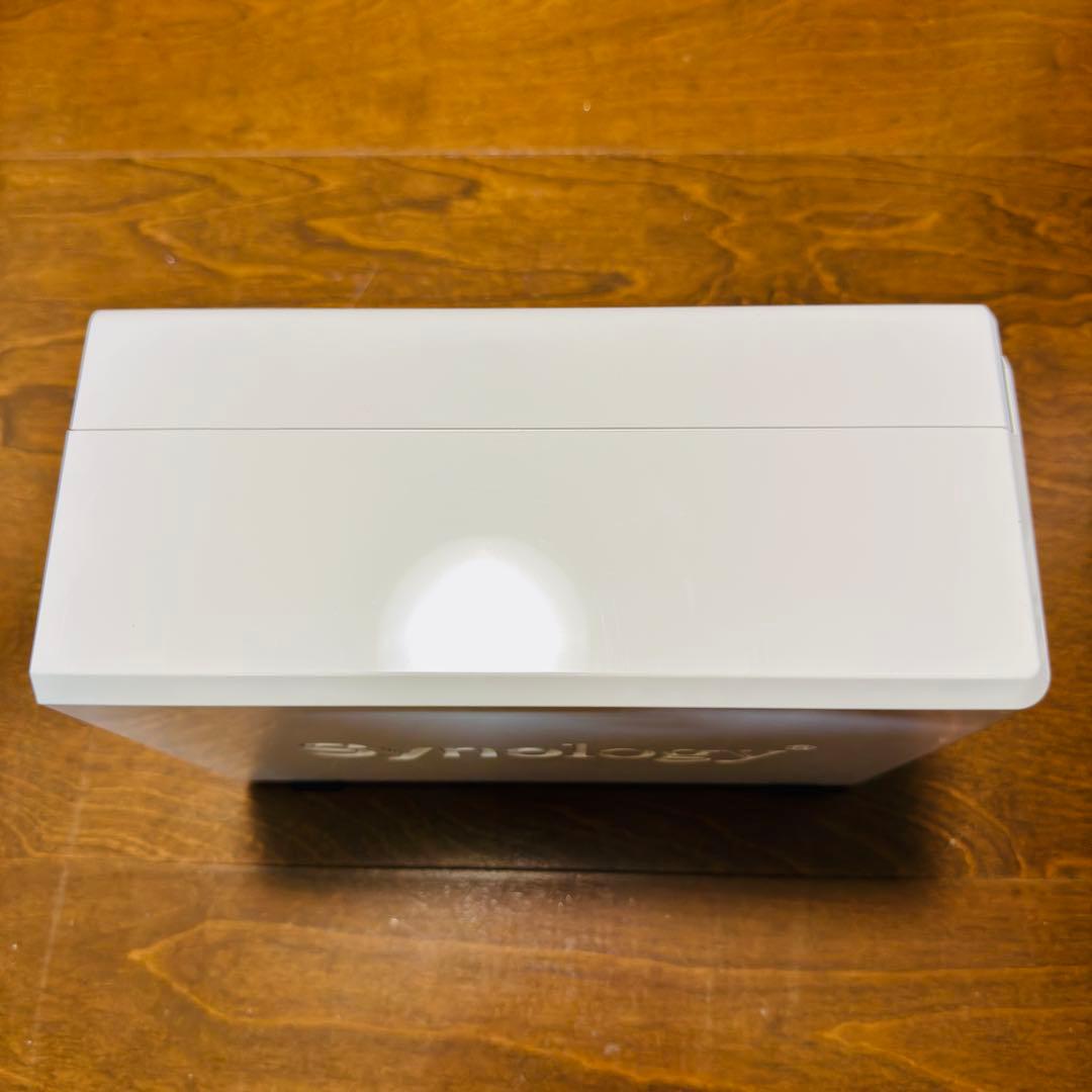 外付けハードディスク・ドライブ Synology DS223J + WD Red 2TB(7760h)