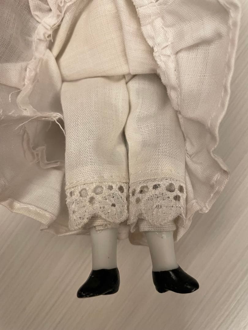 チャイナヘッド•ドール