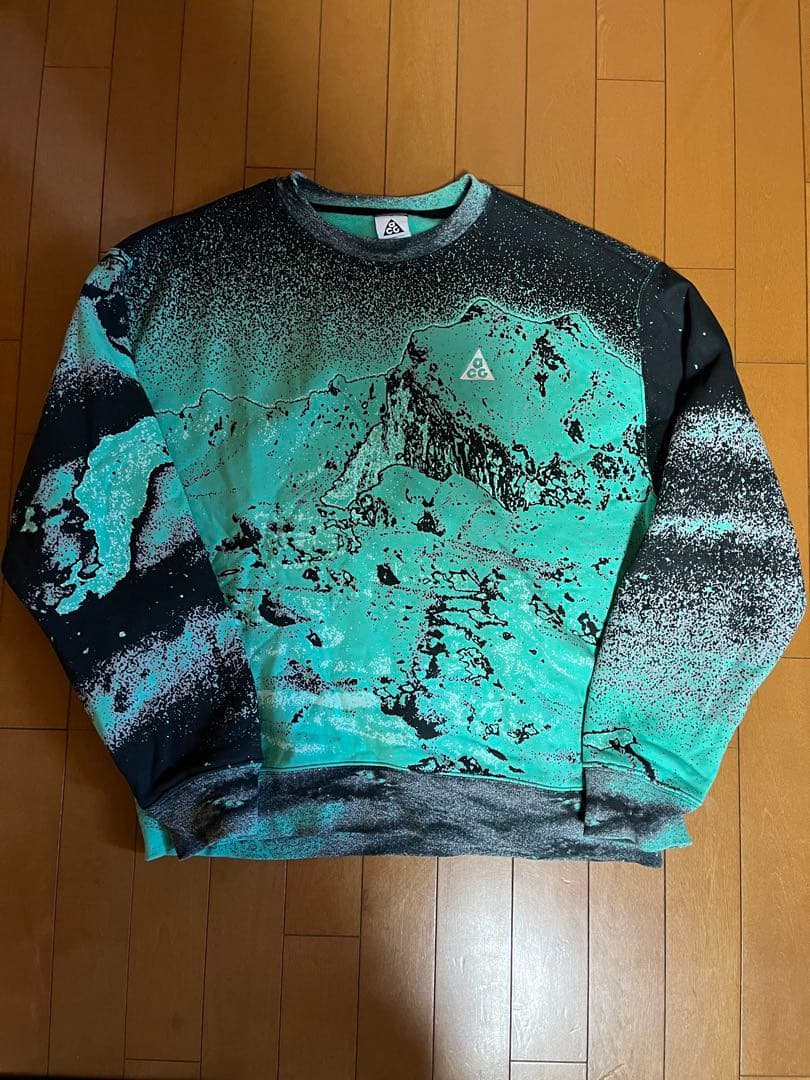 ちぇる氏 　Nike ACG ThermaFIT CREW Lサイズ