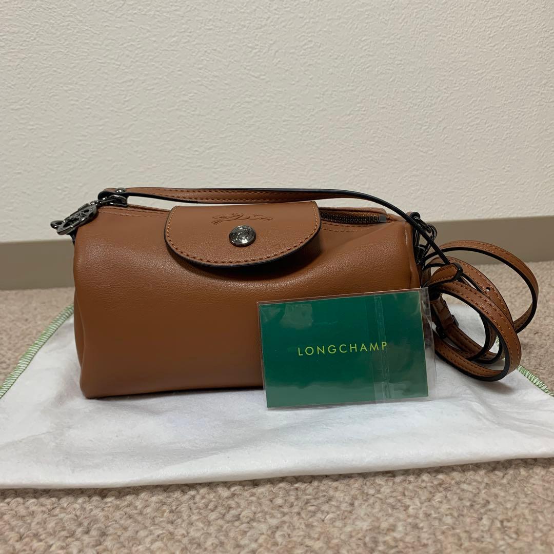 ロンシャンLongchamp*XTRA エクストラ*ボディバッグ Bag
