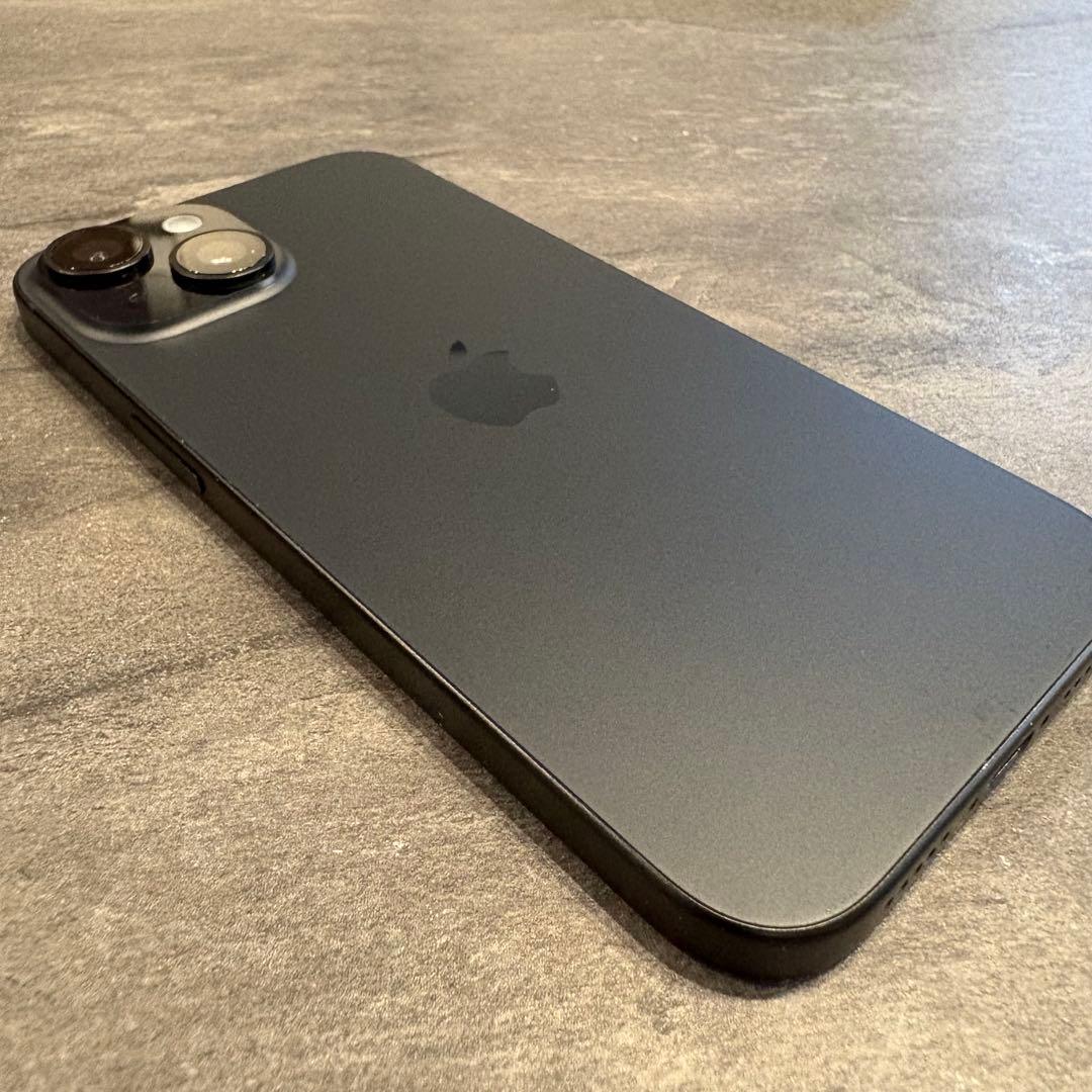 【おまけ付】iPhone15 256GB ブラック