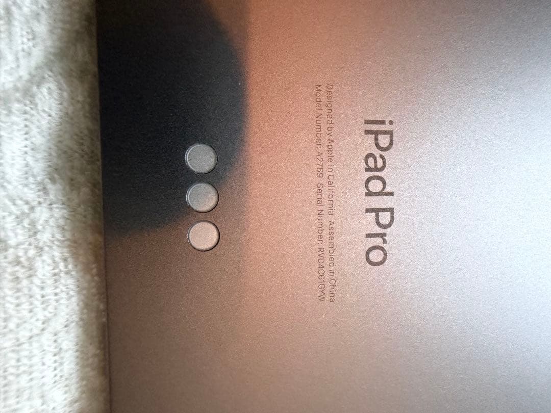 iPad Pro 2022 11インチ カバー・Apple pencil付き