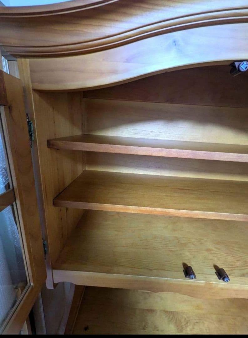 ゴンゴン　フランスベッド　Ticaカントリー　食器棚　カップボード♪