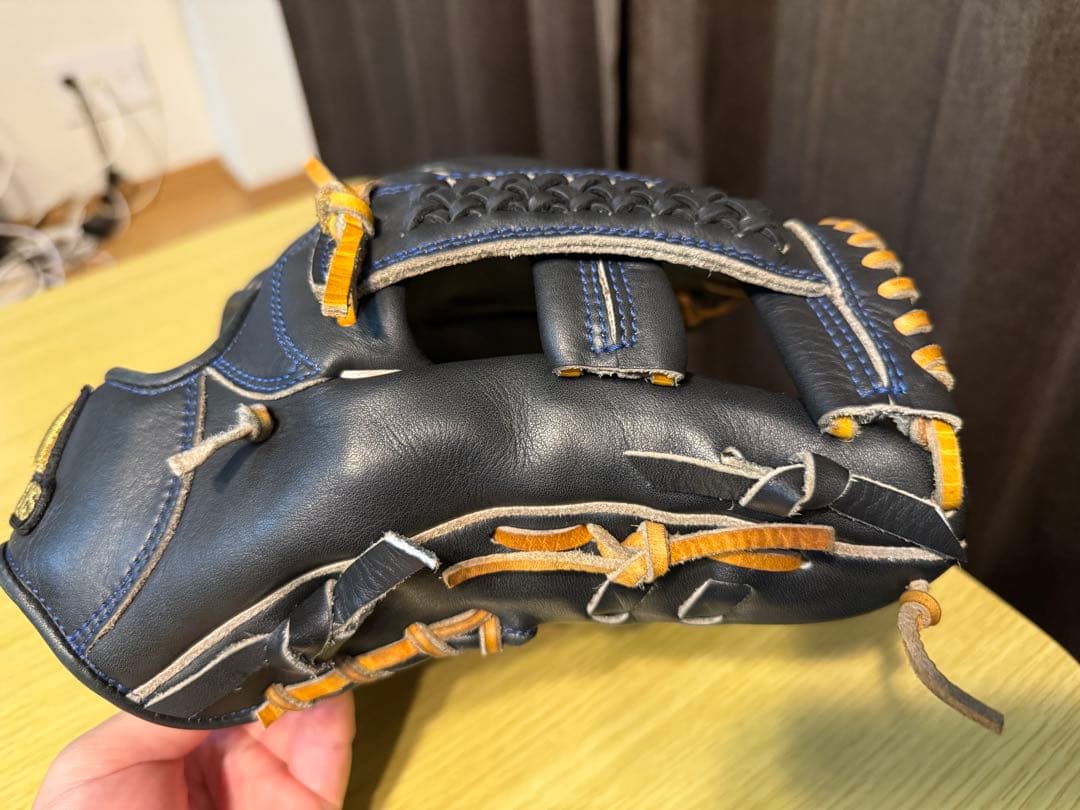 adidas 軟式用グラブ