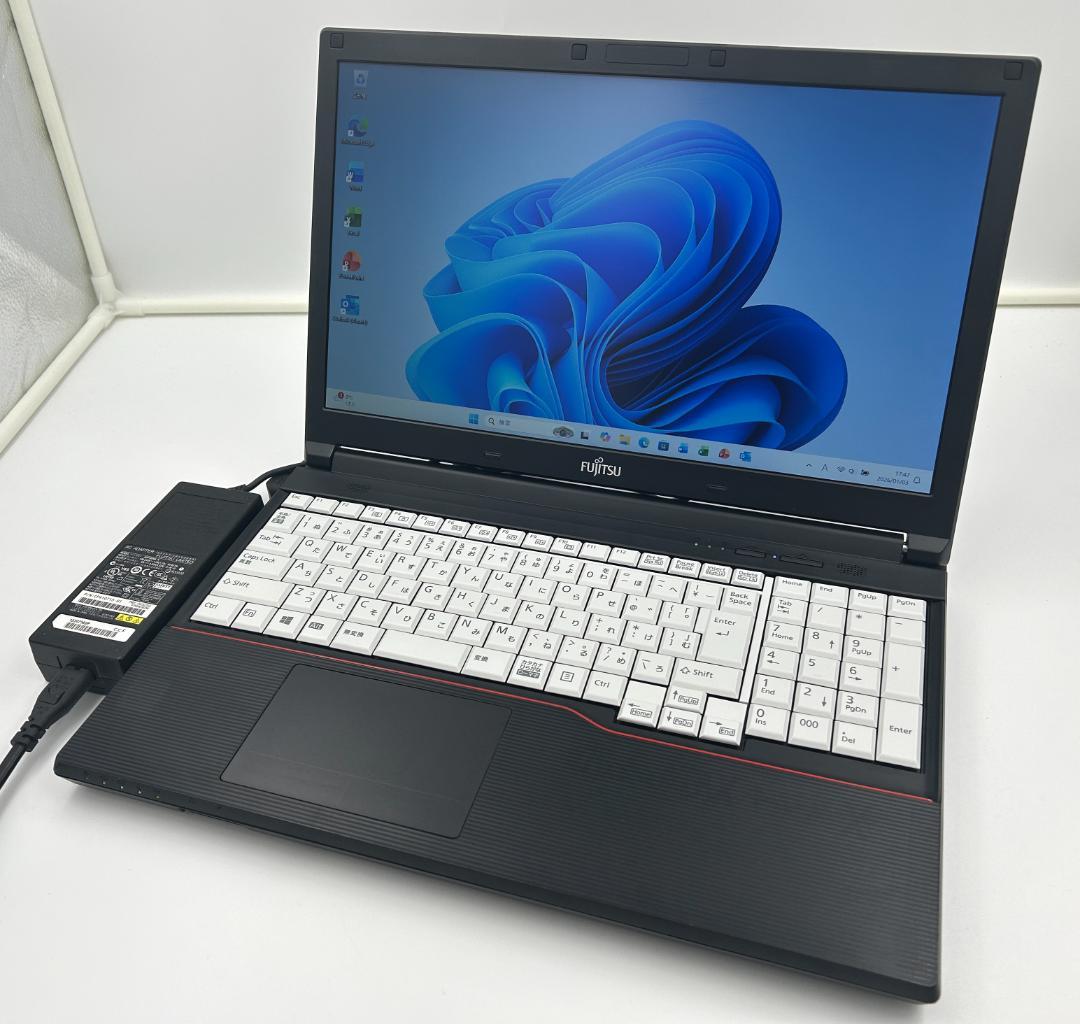 ノートパソコン windows11 オフィス付き core i5 A574/K