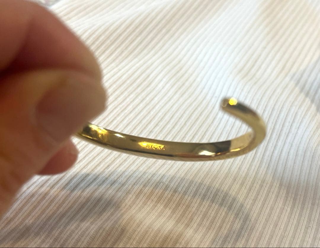 BYOKA ビョーカ/ゴールドバングル　22,000円　unitedarrows