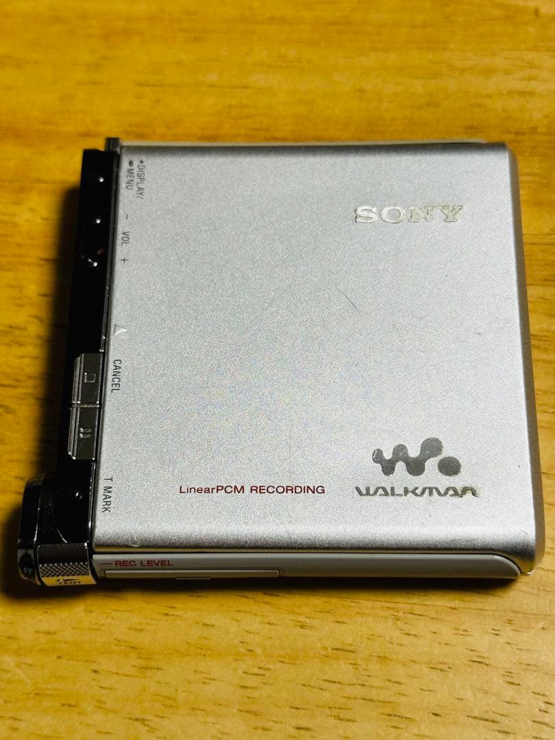 SONY Hi-MD WALKMAN MZ-RH1 MDウォークマン 動作未確認