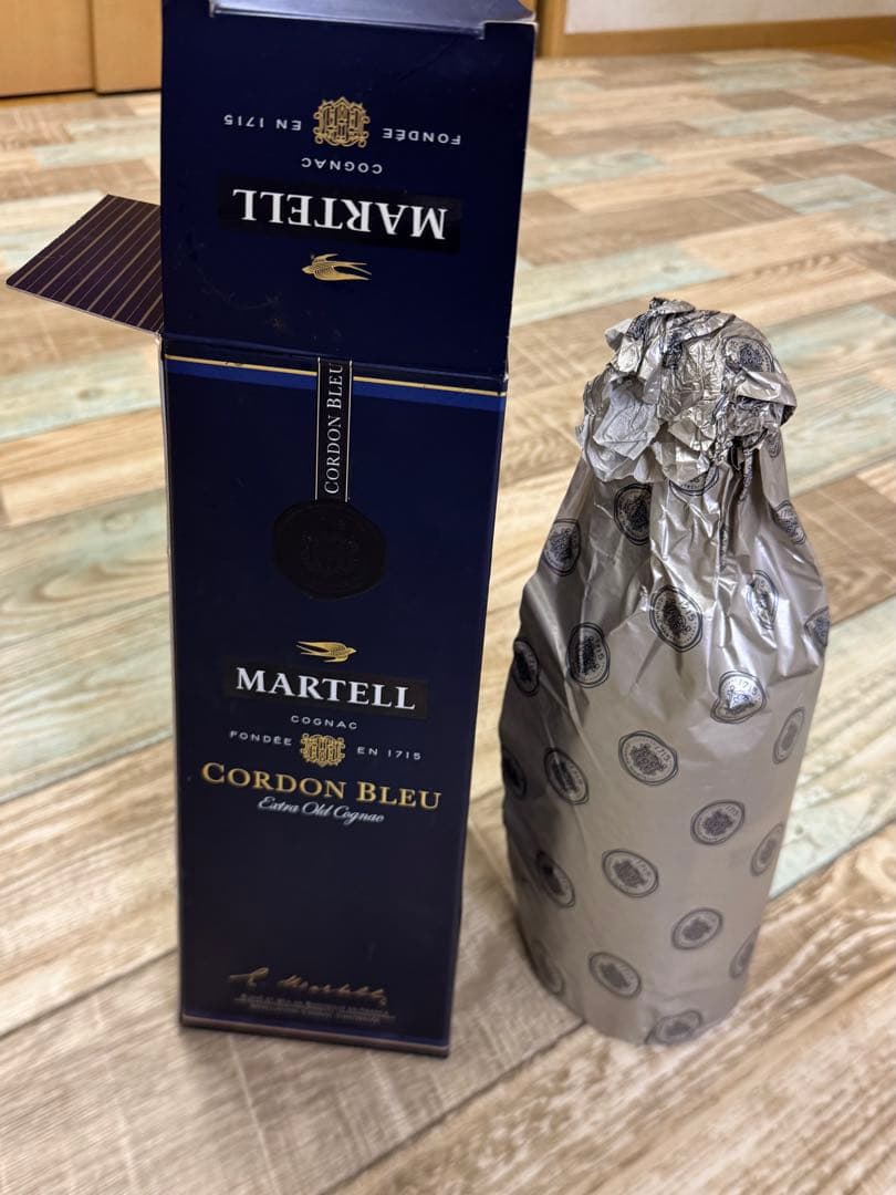 ペルノ・リカール マーテル コルドンブルー 700ml