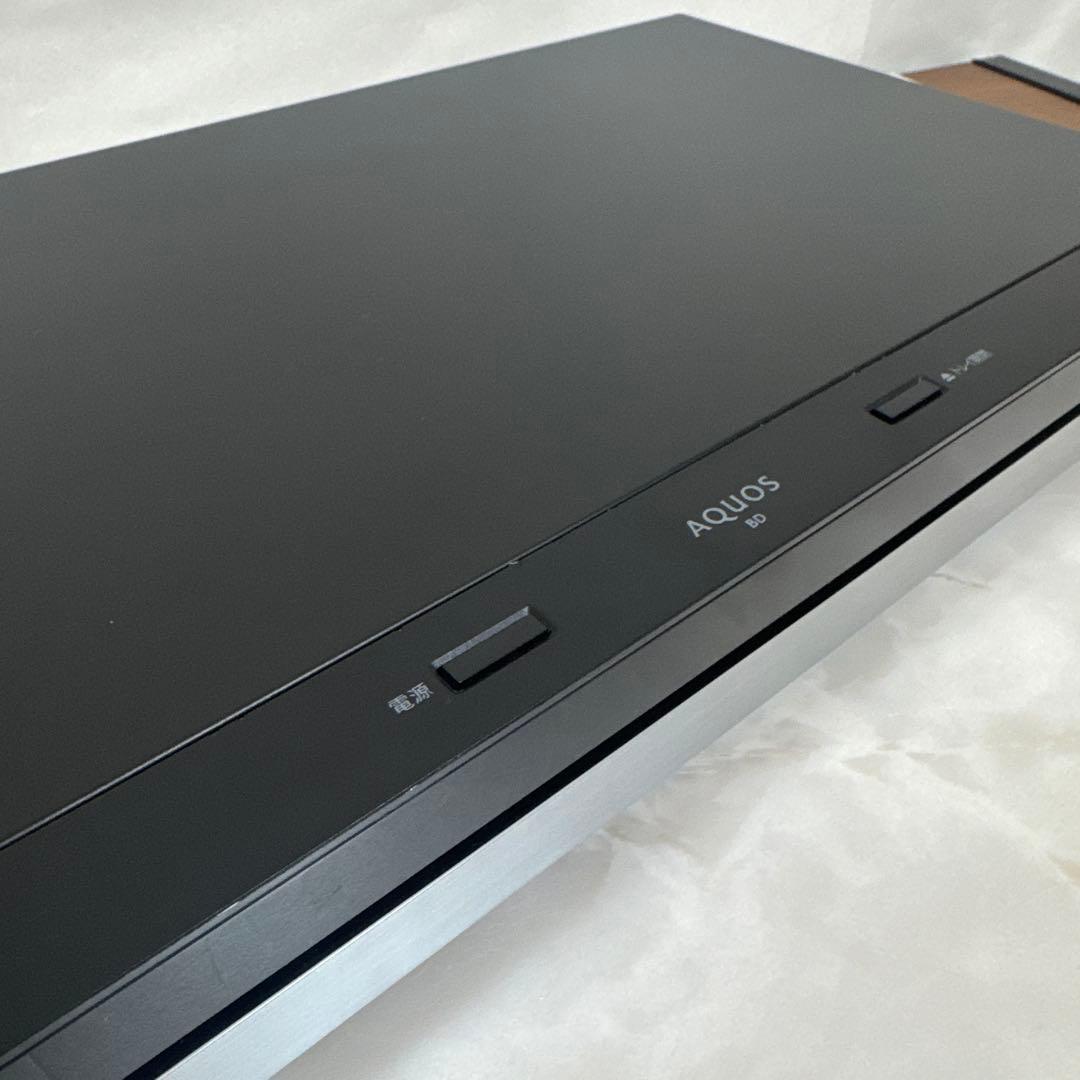 SHARP AQUOS 2018年製 ブルーレイレコーダー 2TB 3番組同時録
