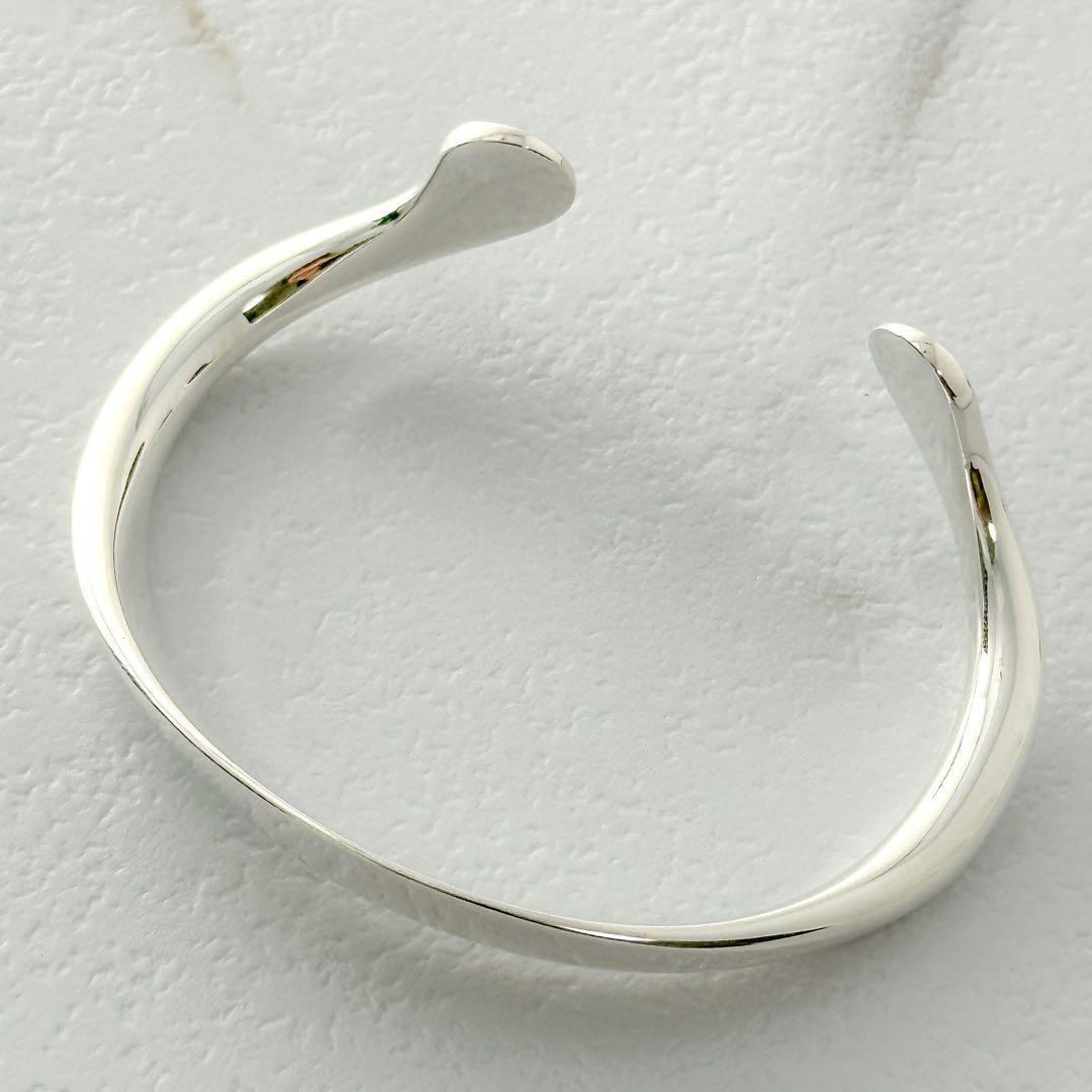 美品　 　バングル　９A　シルバー　925