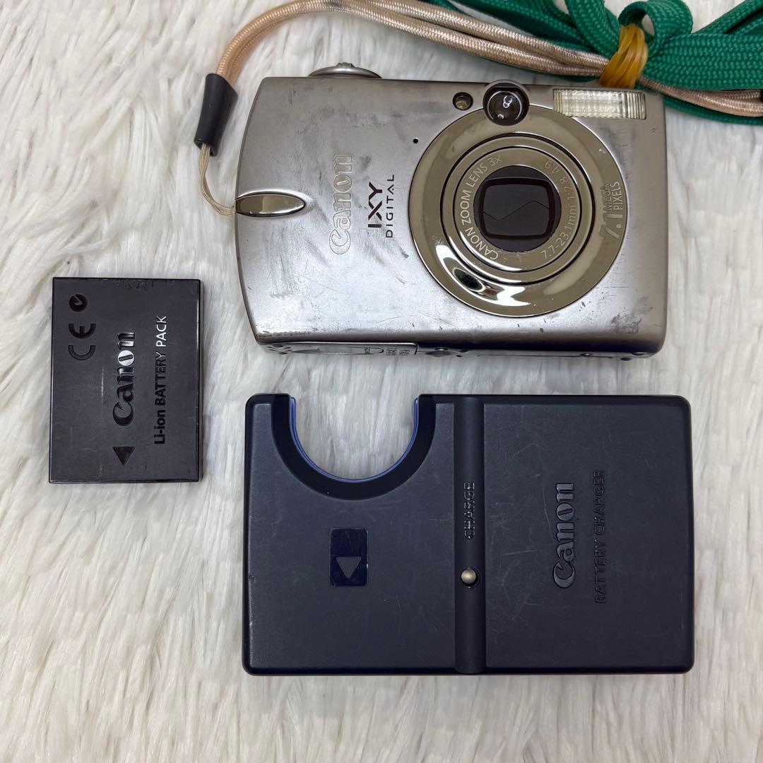 Canon カメラ　IXY 600 PC1114充電器　コンデジ　動作品