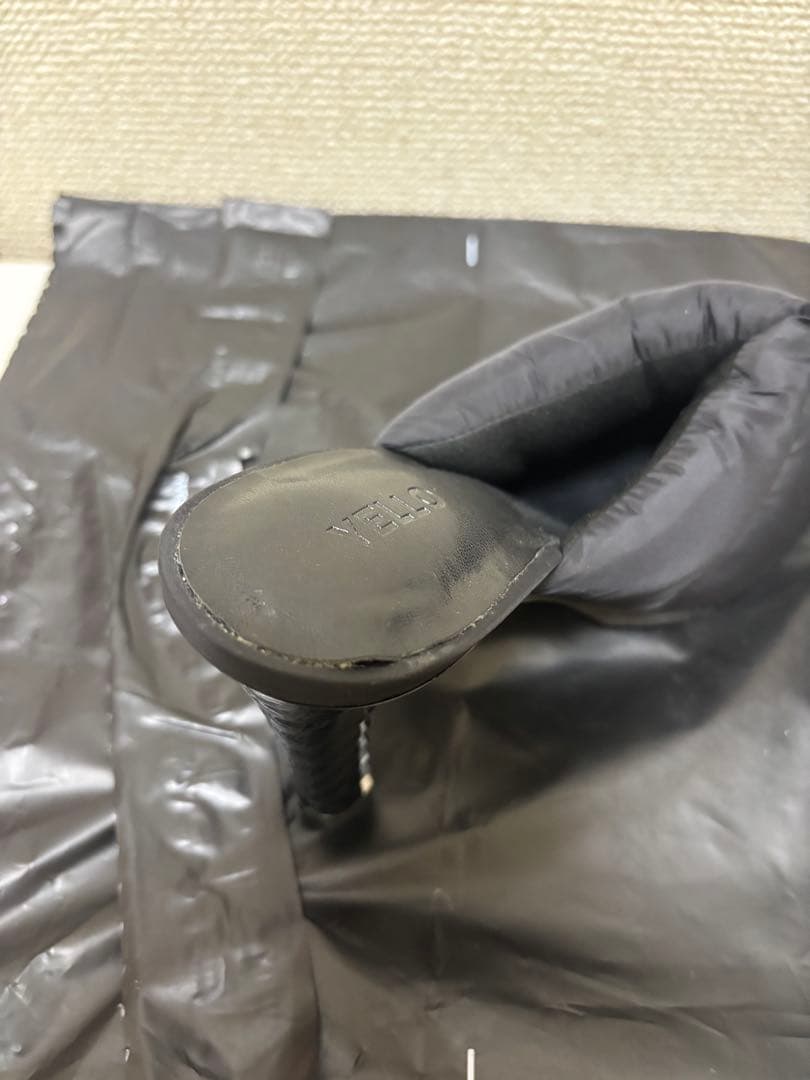 yello レッグウォーマー付ミュール 23.5 完売品