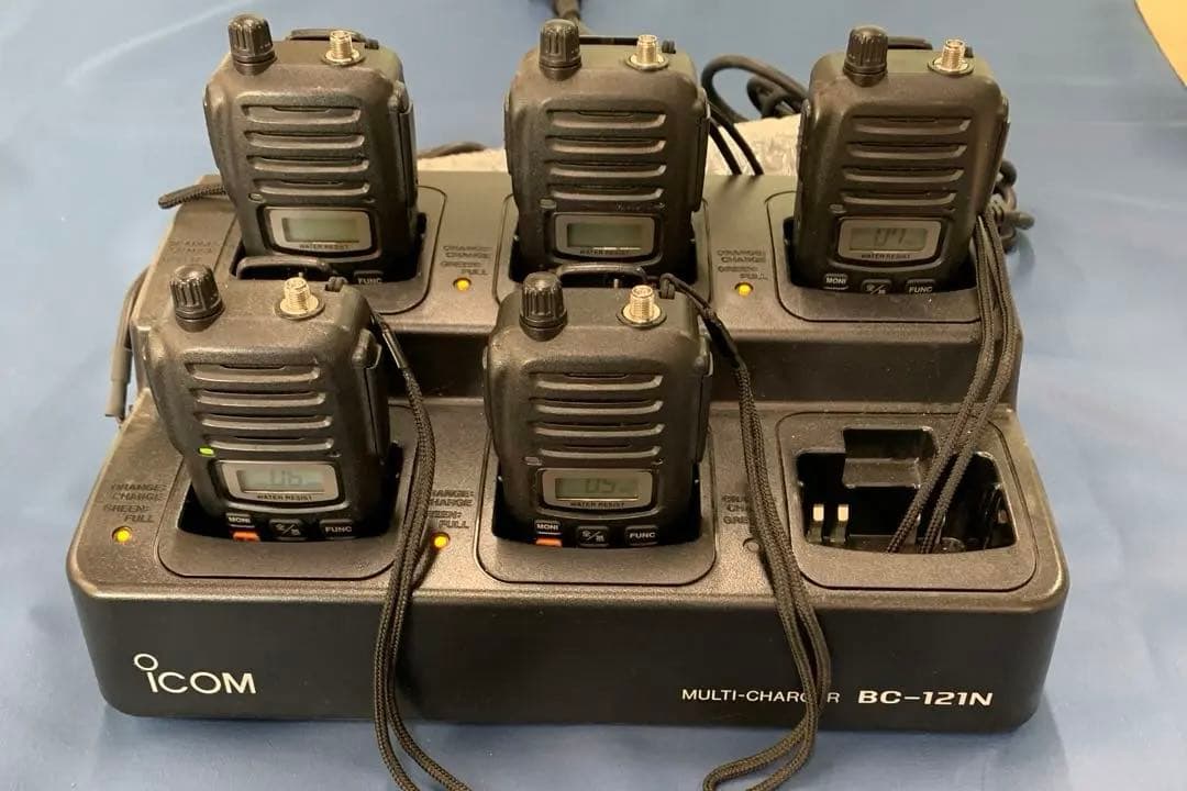ICOM BC-121N トランシーバー 5台セット　中古　値下げ